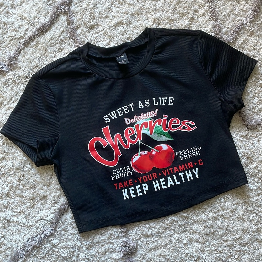 ✨Cherries Crop Top✨